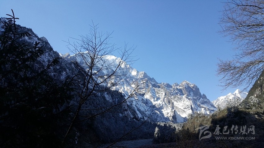 海螺溝這組冬日雪景圖請拿走！